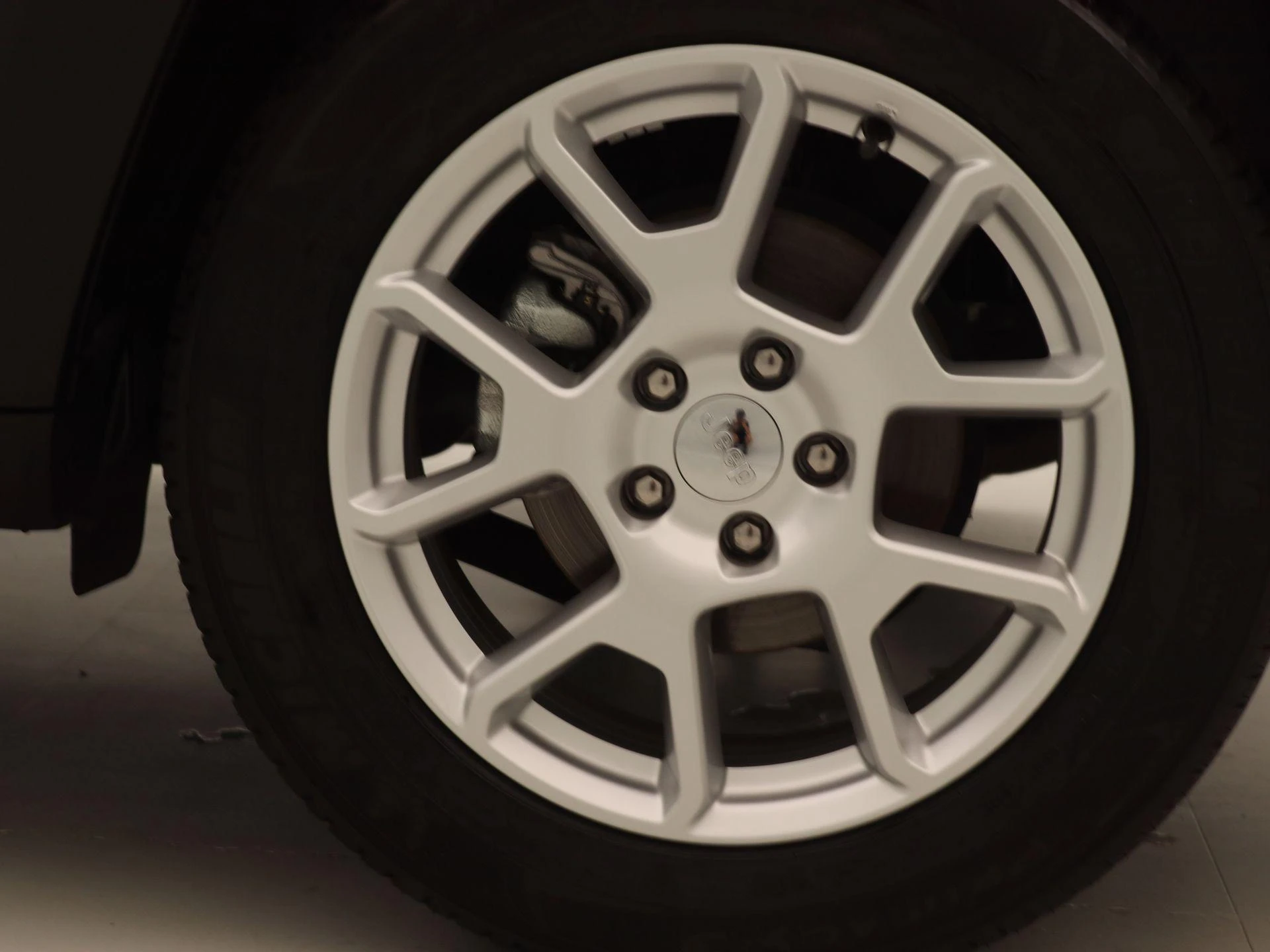 Jeep-Renegade-image-15