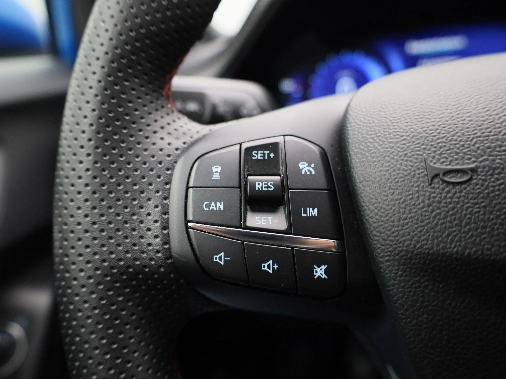 Ford-Puma-image-17
