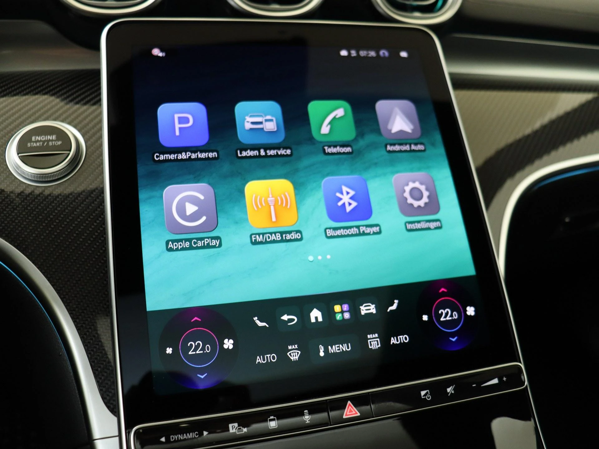 Mercedes-Benz-C-Klasse-image-14