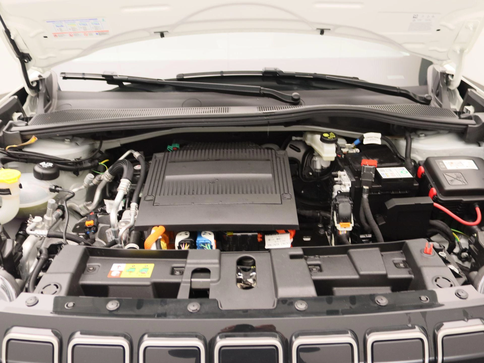 Jeep Avenger Summit 54 kWh