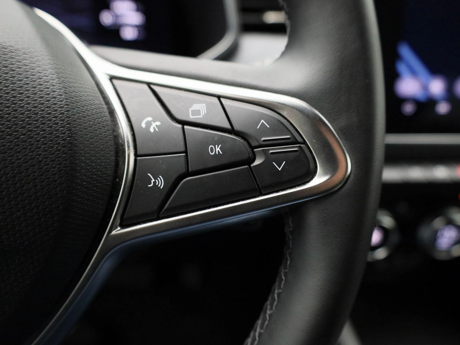 Renault-Clio-image-14