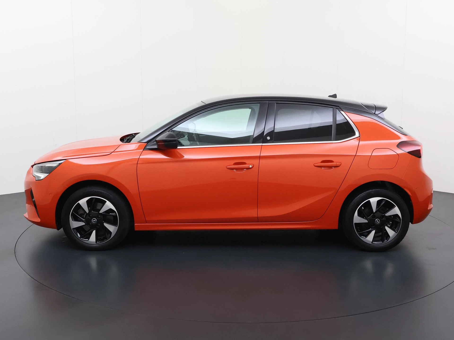 Opel-Corsa-e-image-1