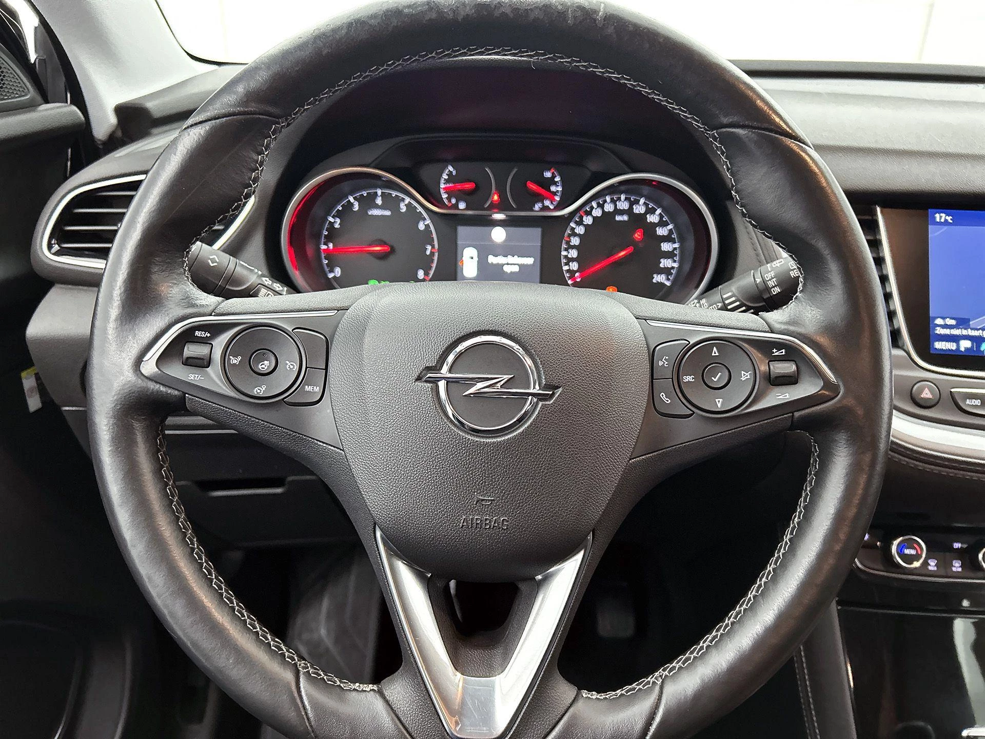 Opel-Grandland X-image-42