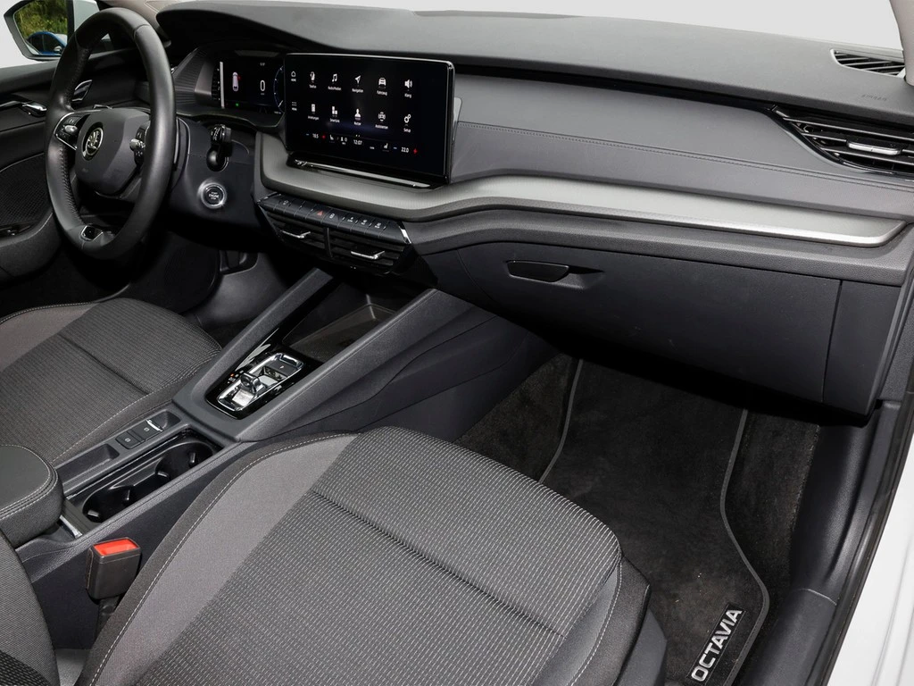 Škoda-Octavia-image-7