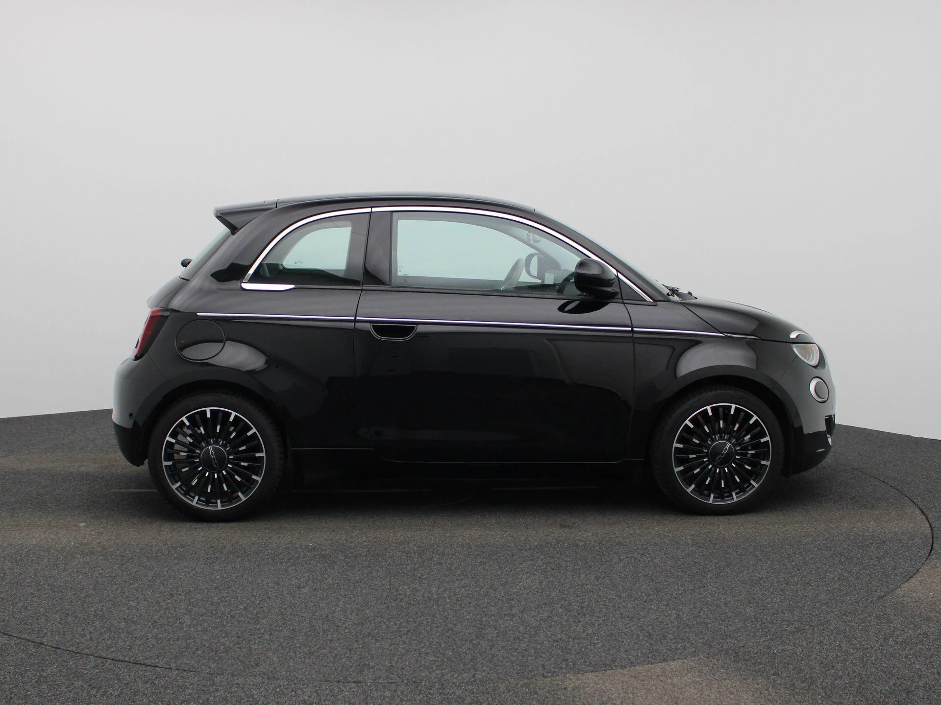 Fiat-500-image-5