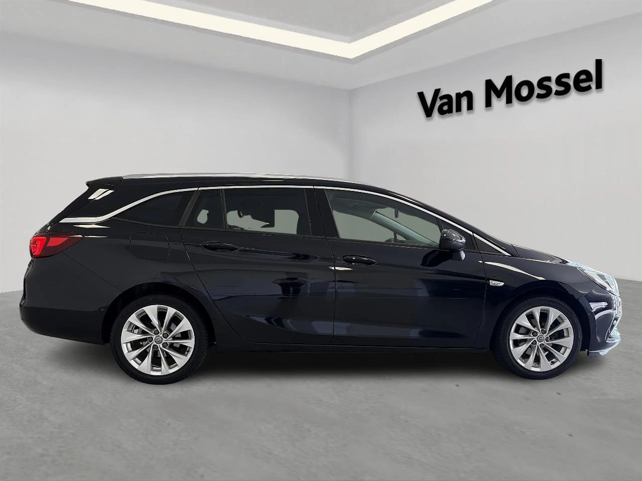 Opel-Astra-image-4