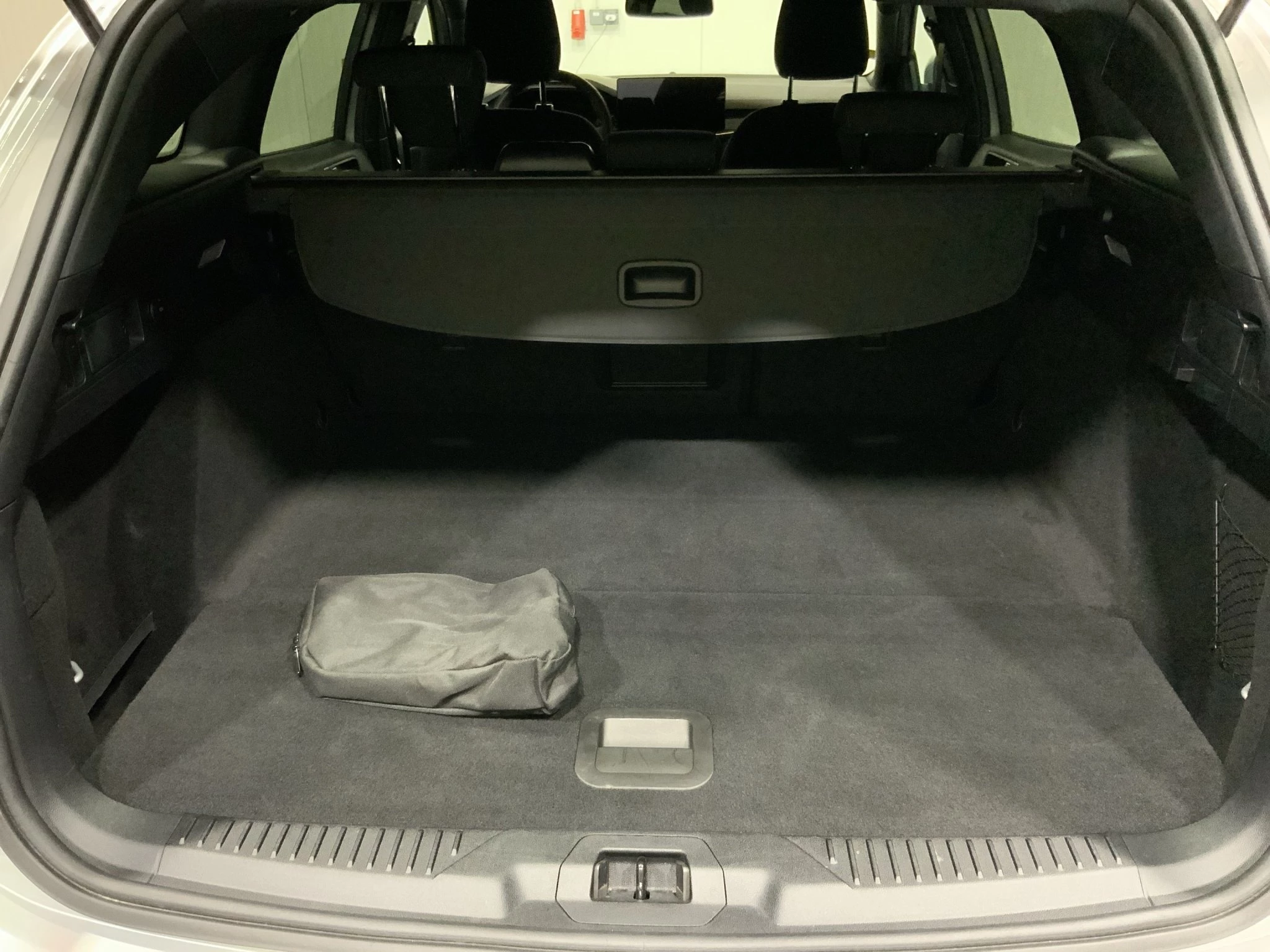 Ford Focus ST-Line X Turnier Aut.*AHK*ACC*HUD*KAM*NAVI*WINTER-PKT.