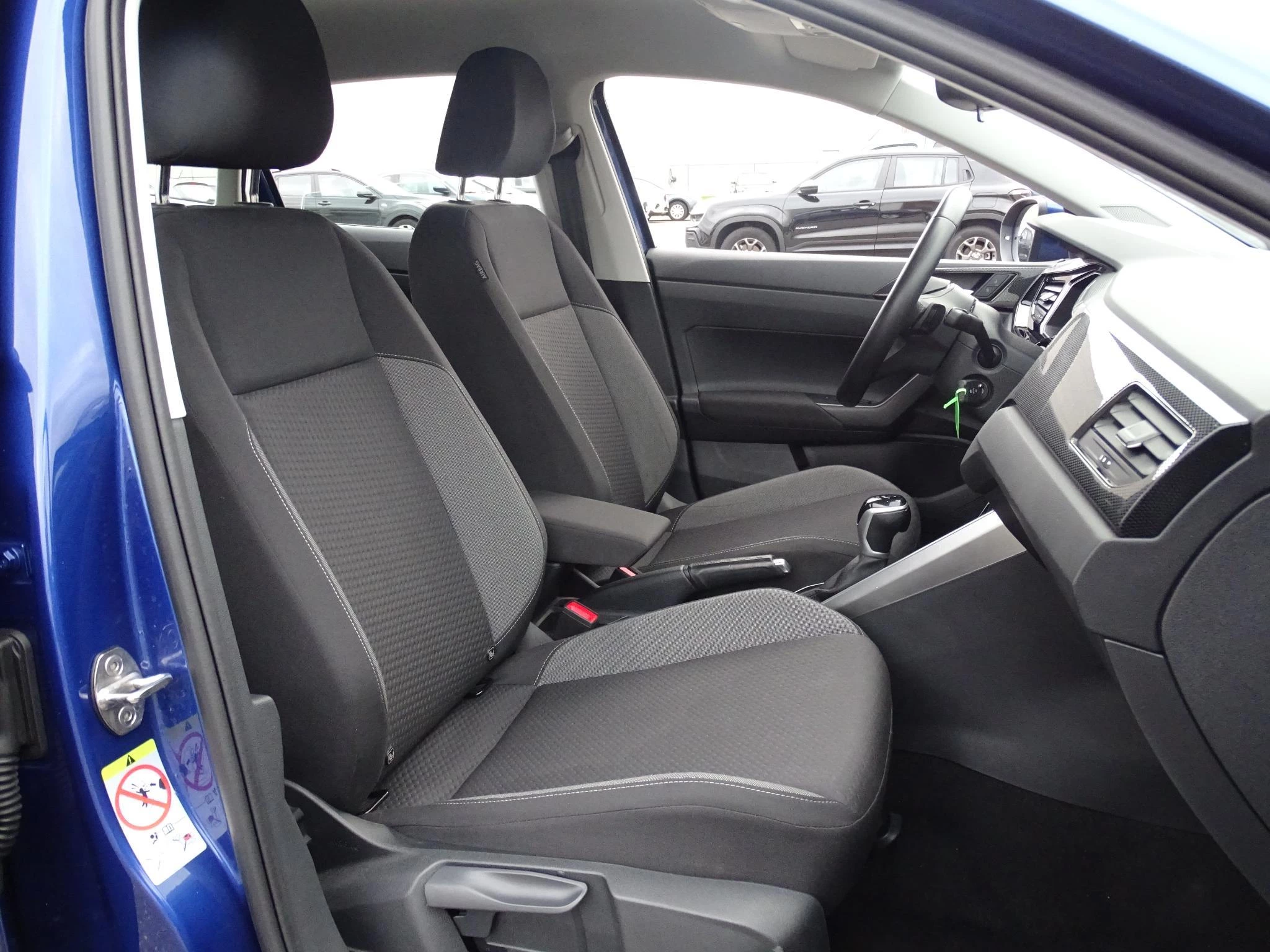 Volkswagen-Taigo-image-12