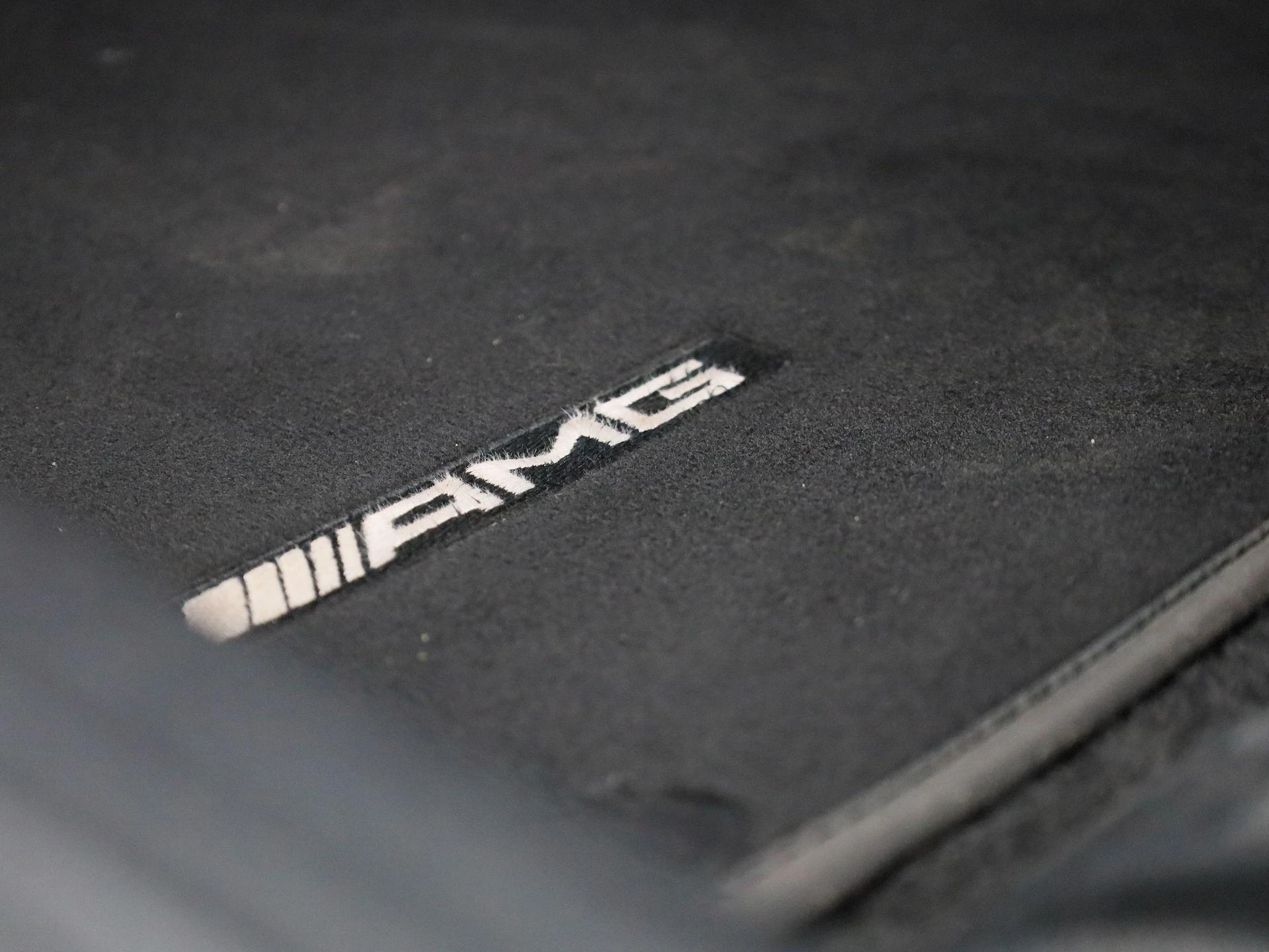 Mercedes-Benz-CLA-image-43