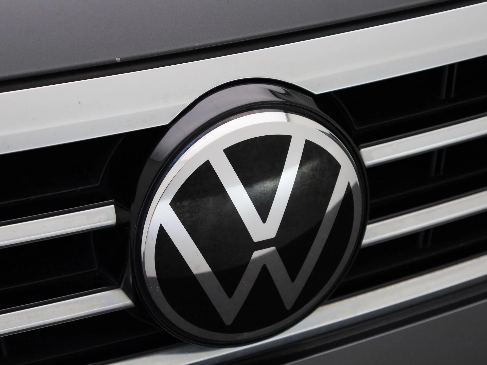 Volkswagen-Passat-image-29