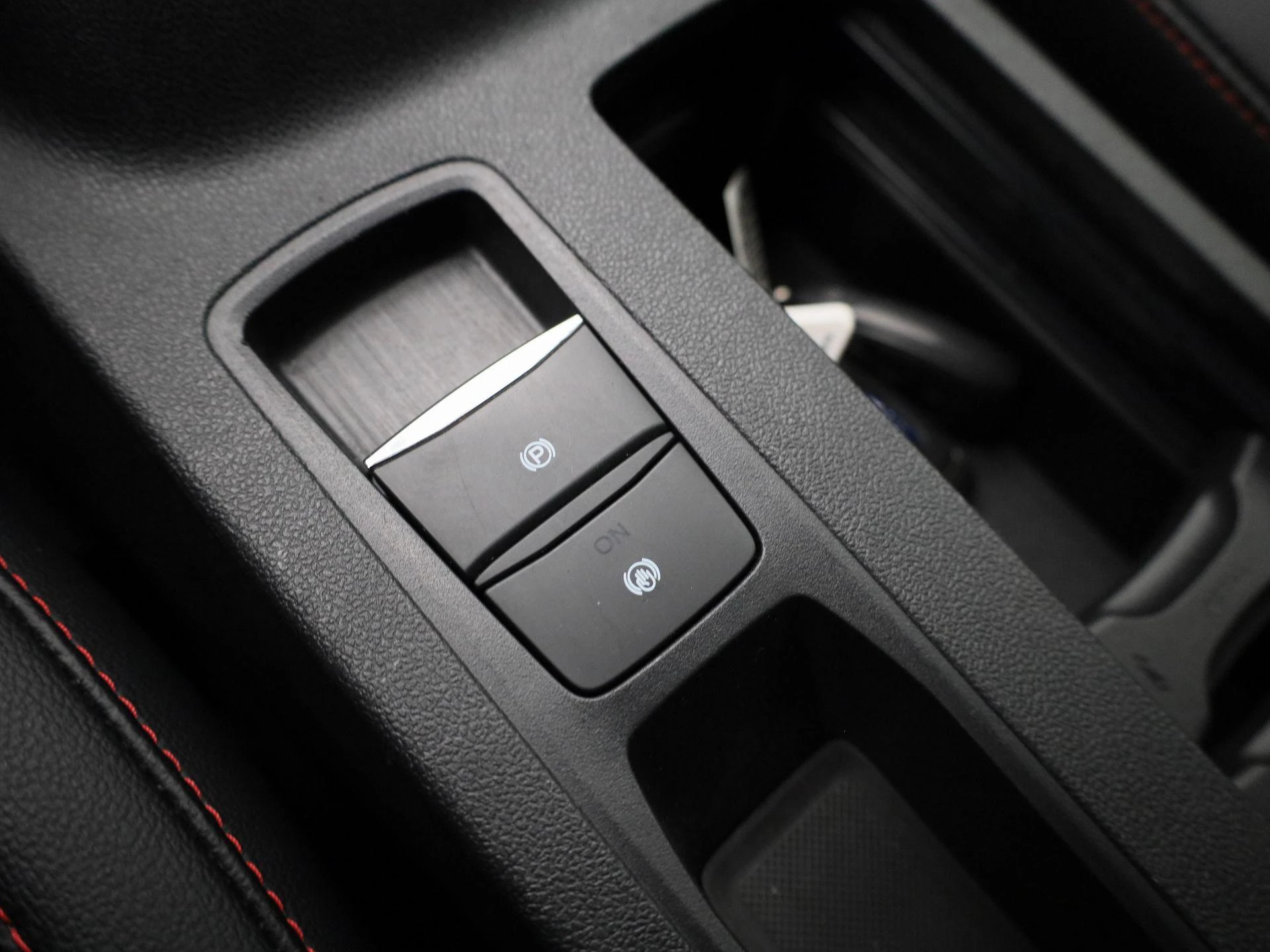 Ford-Kuga-image-28
