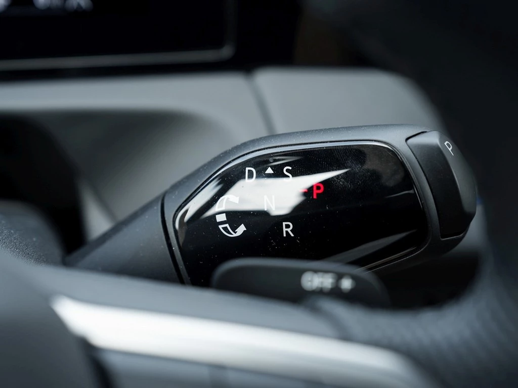 Volkswagen Tiguan 1.5 TSI DSG eHybrid R-Line AHK/RFK