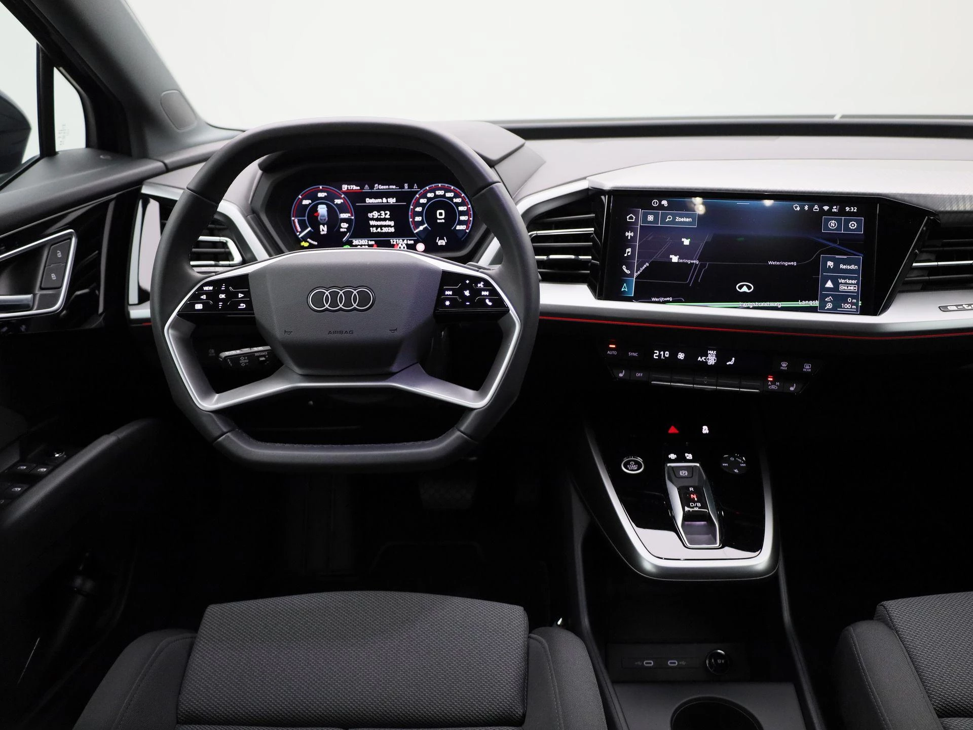 Audi-Q4 e-tron-image-6