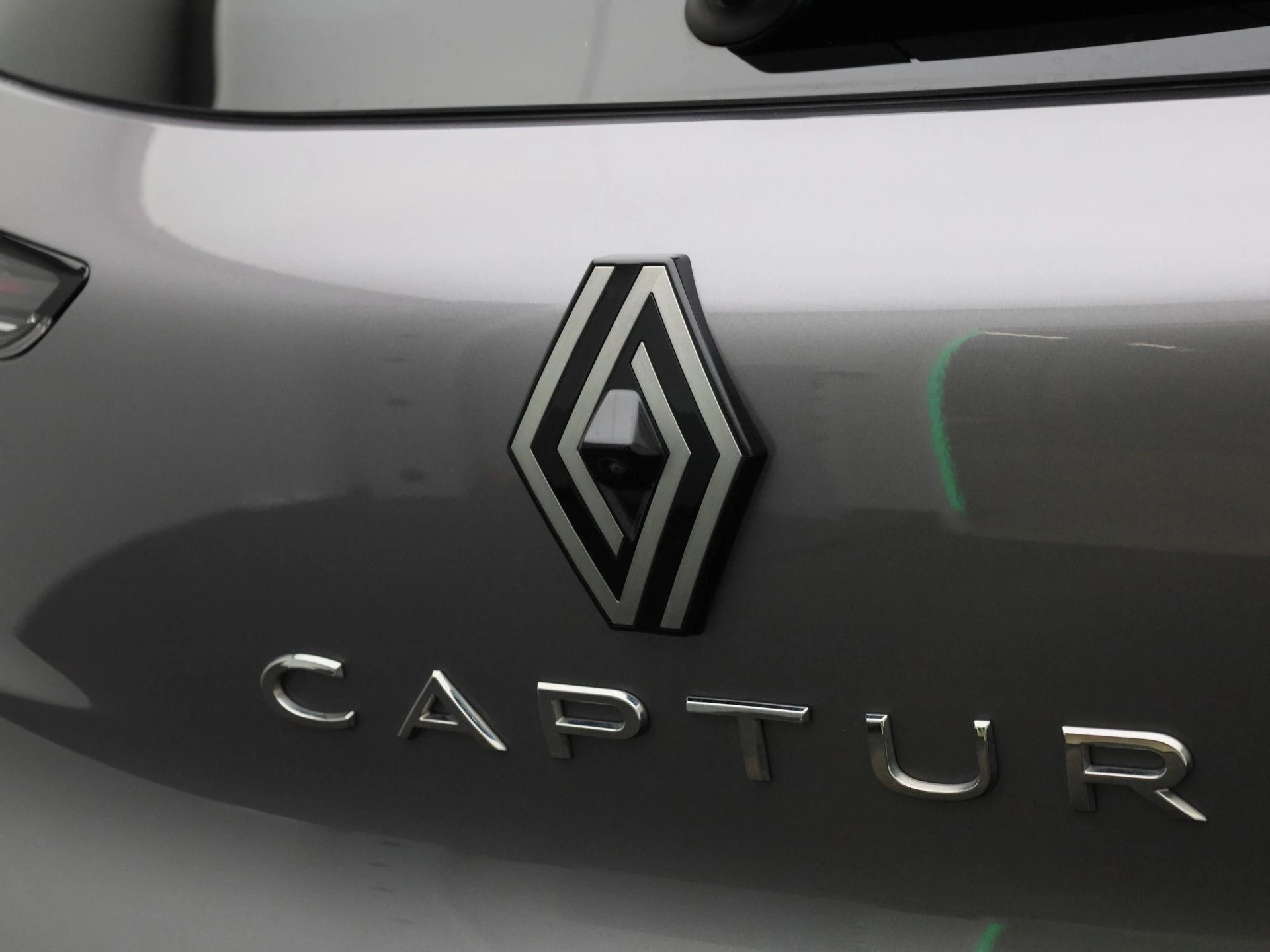 Renault Captur 1.8 E-Tech full hybrid 160 techno