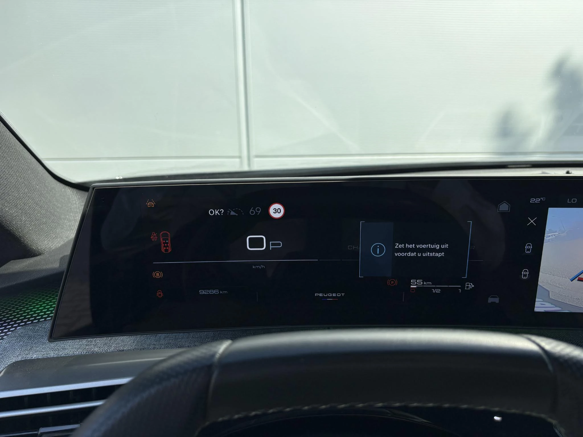 Peugeot-5008-image-23
