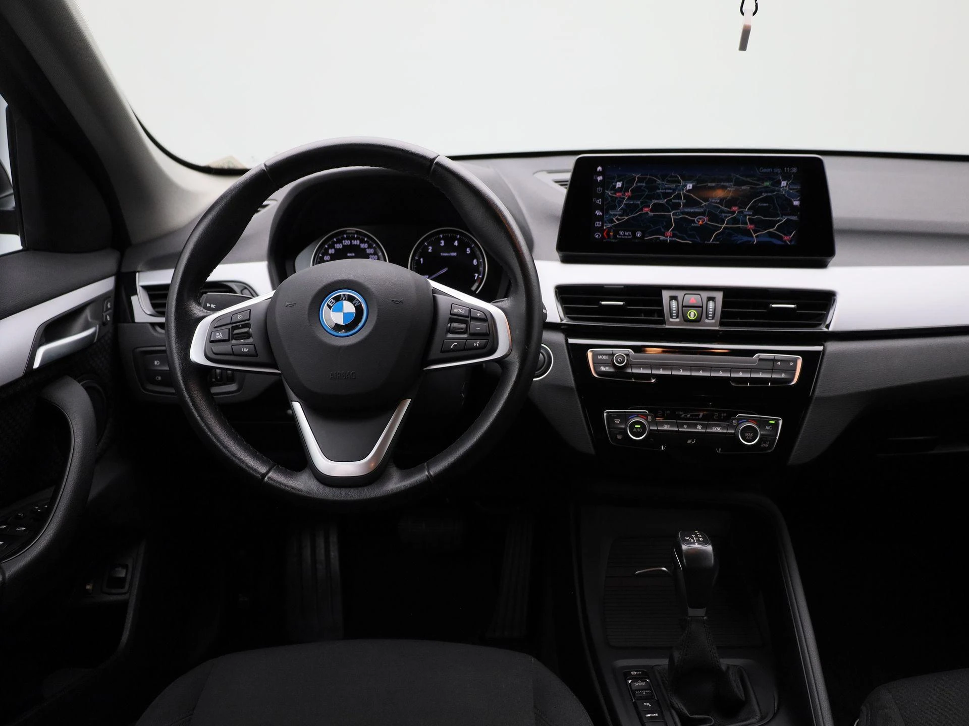 BMW-X1-image-8