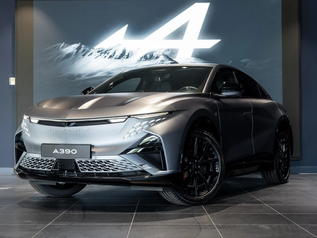 Alpine A390