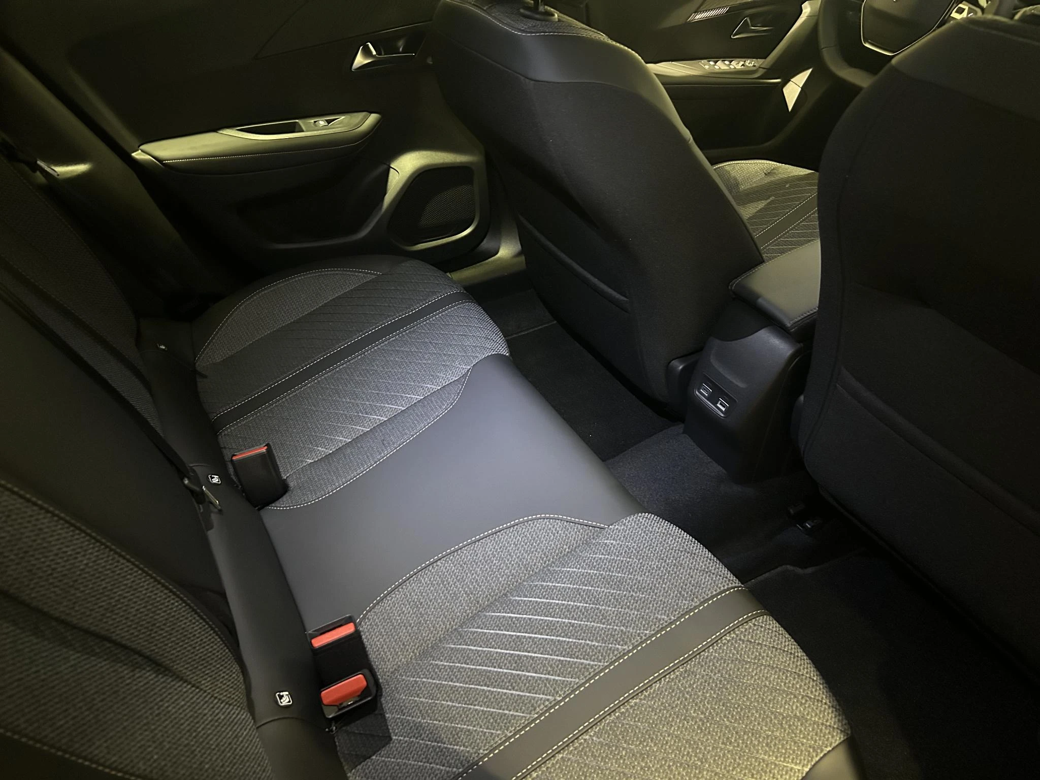 Peugeot-2008-image-21