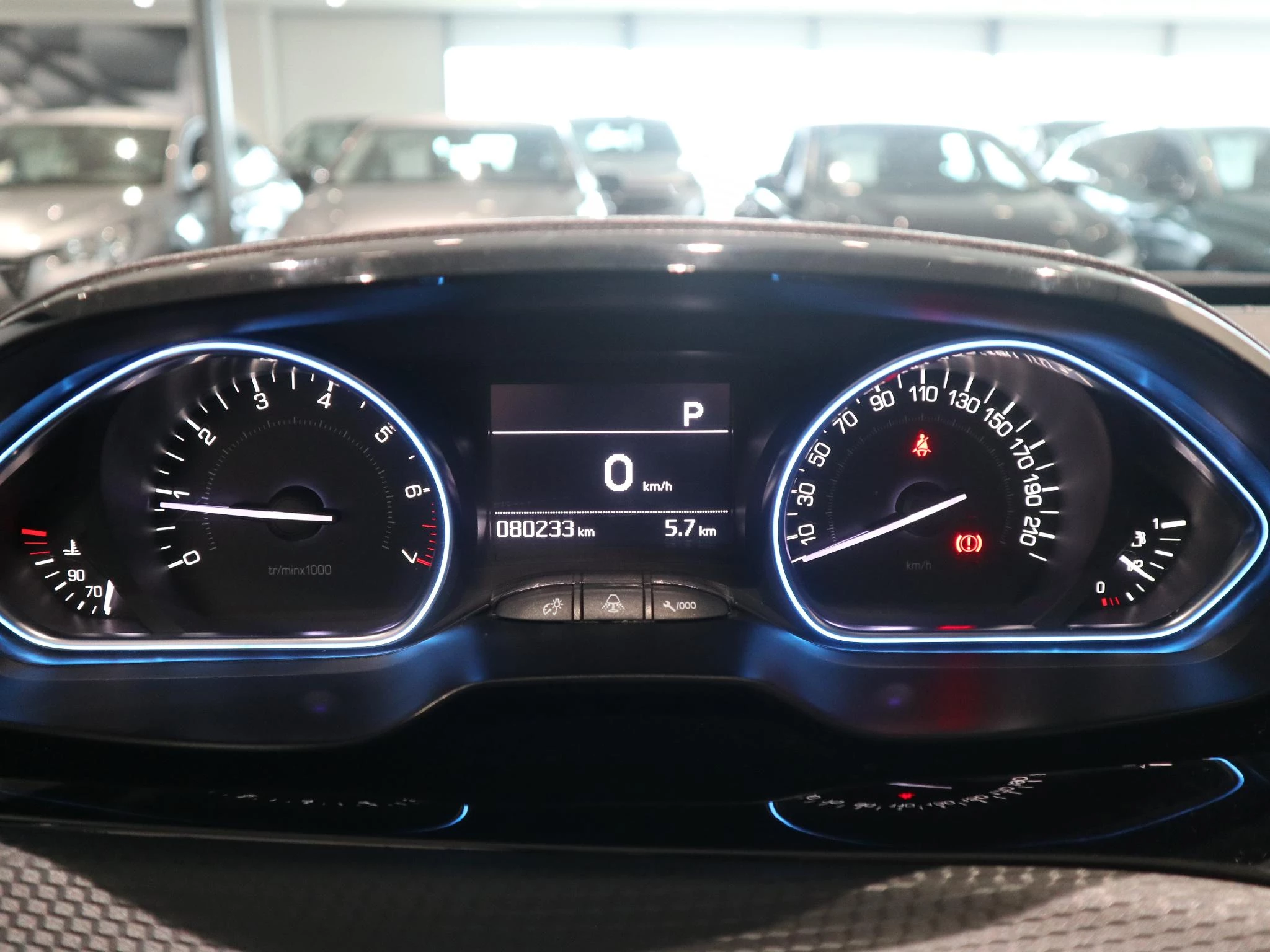 Peugeot-2008-image-11