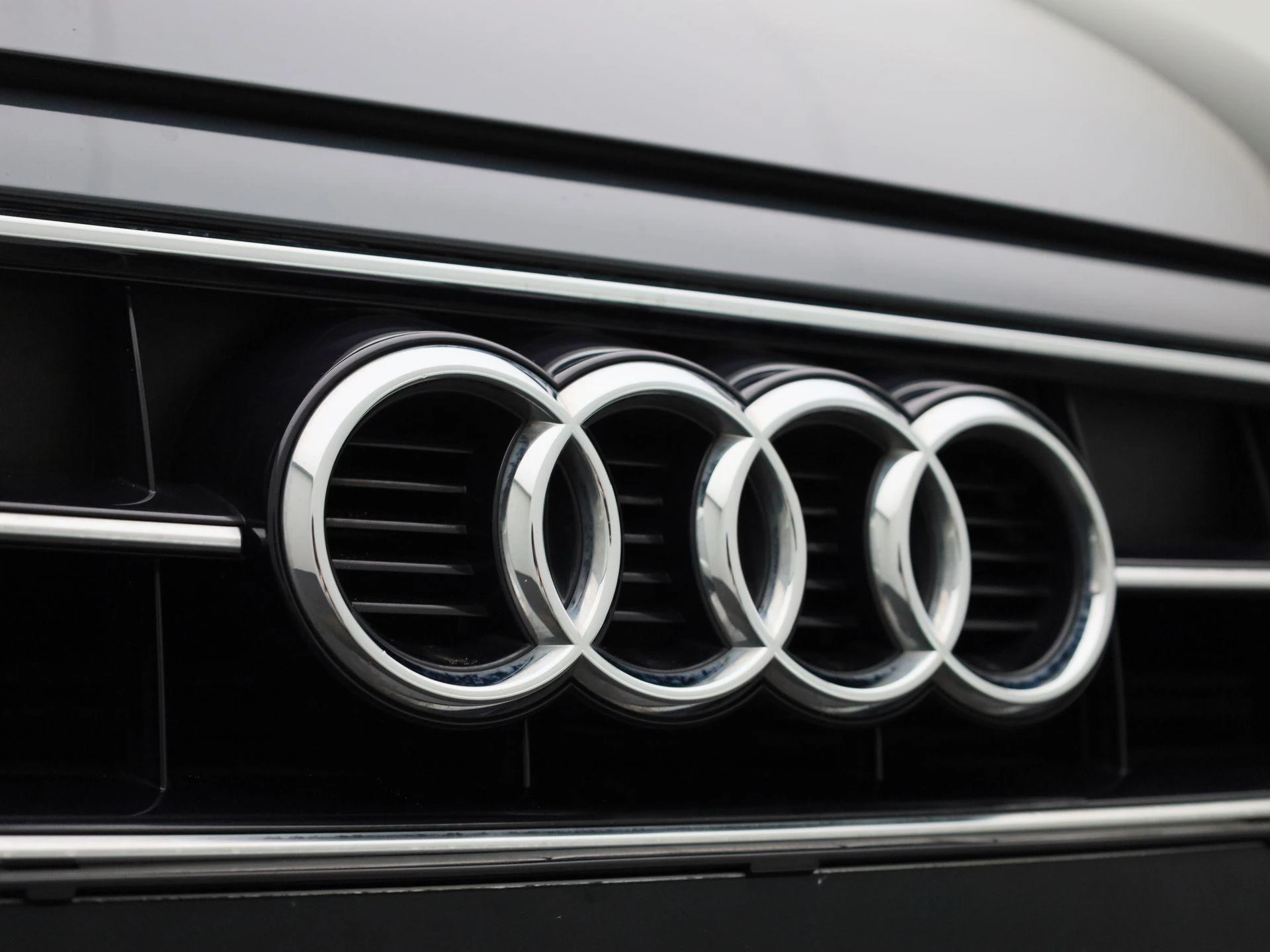 Audi-A4-image-40