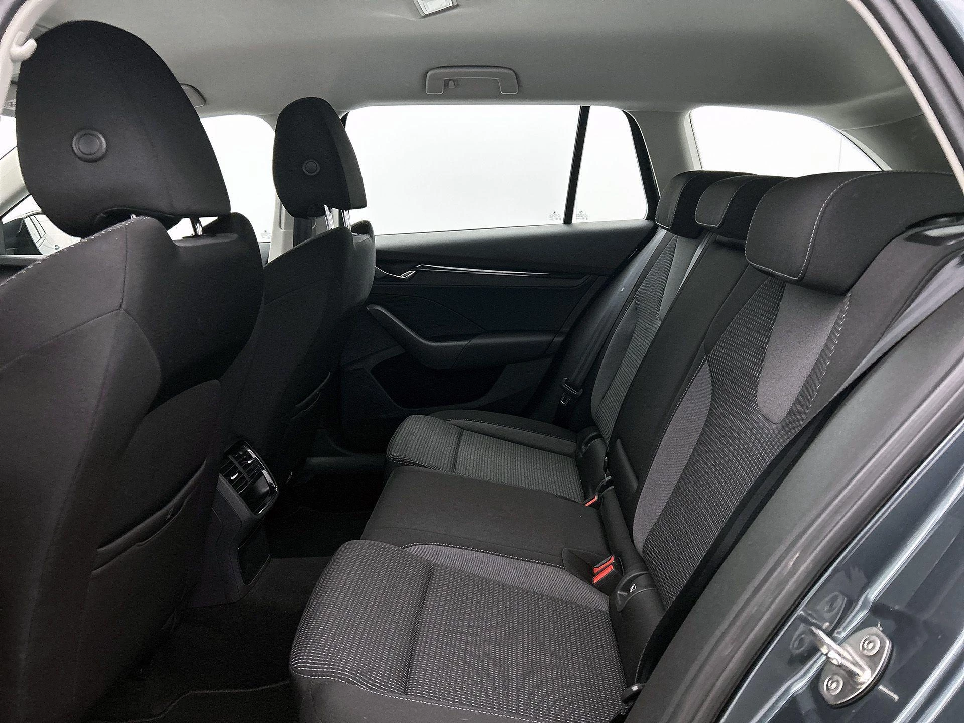 Škoda-Octavia-image-25