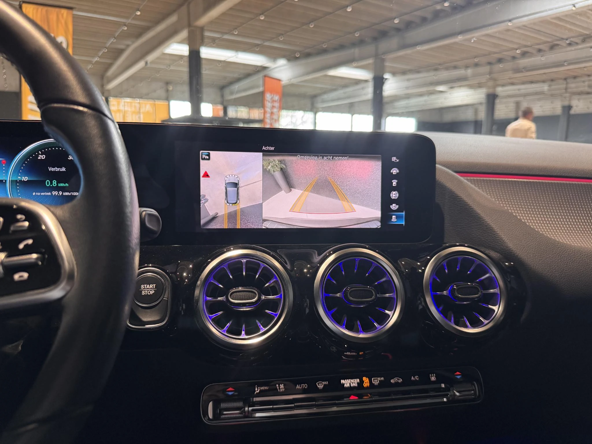 Mercedes-Benz-EQA-image-13
