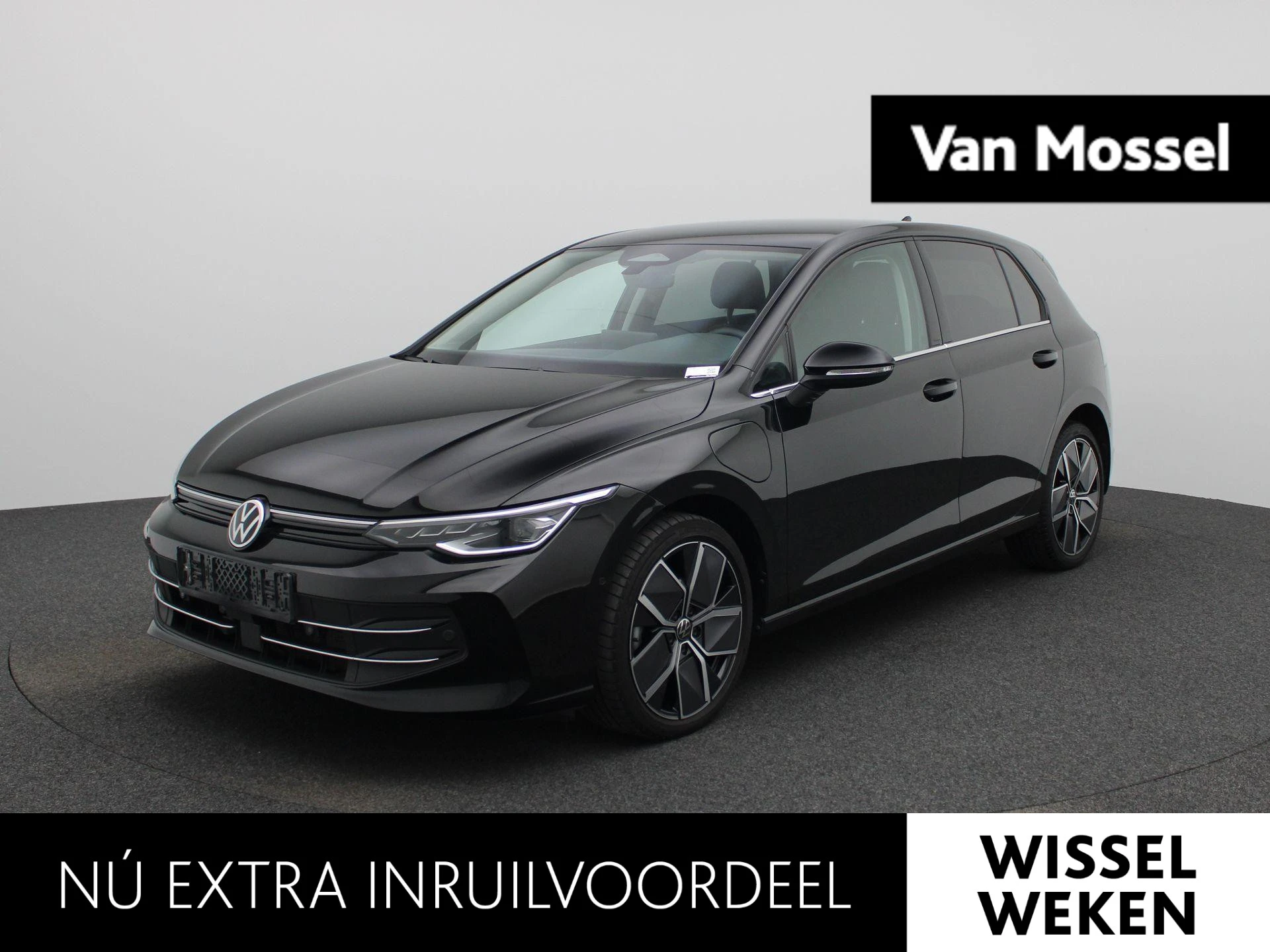 Volkswagen-Golf-image-0