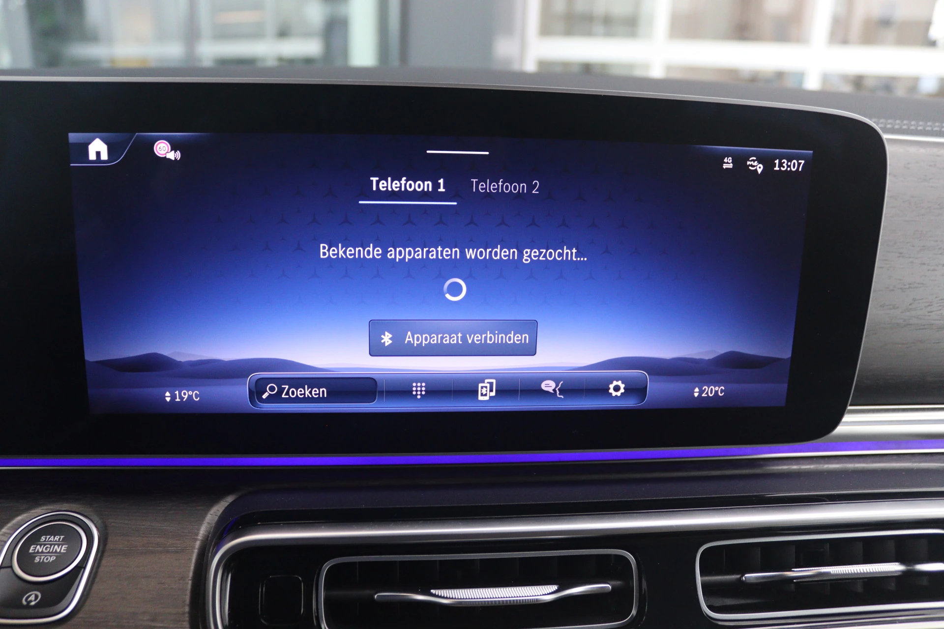 Mercedes-Benz-V-Klasse-image-11