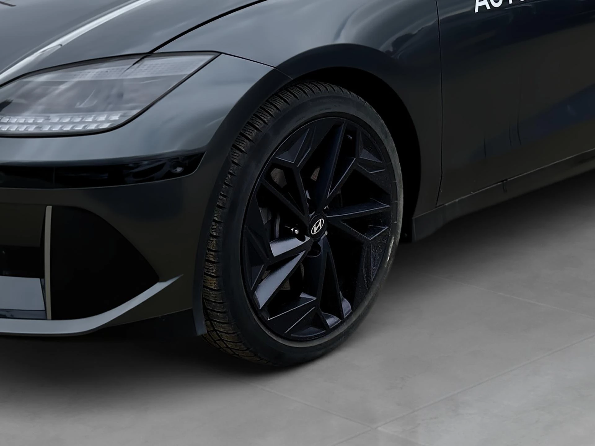 Hyundai-IONIQ 6-image-6