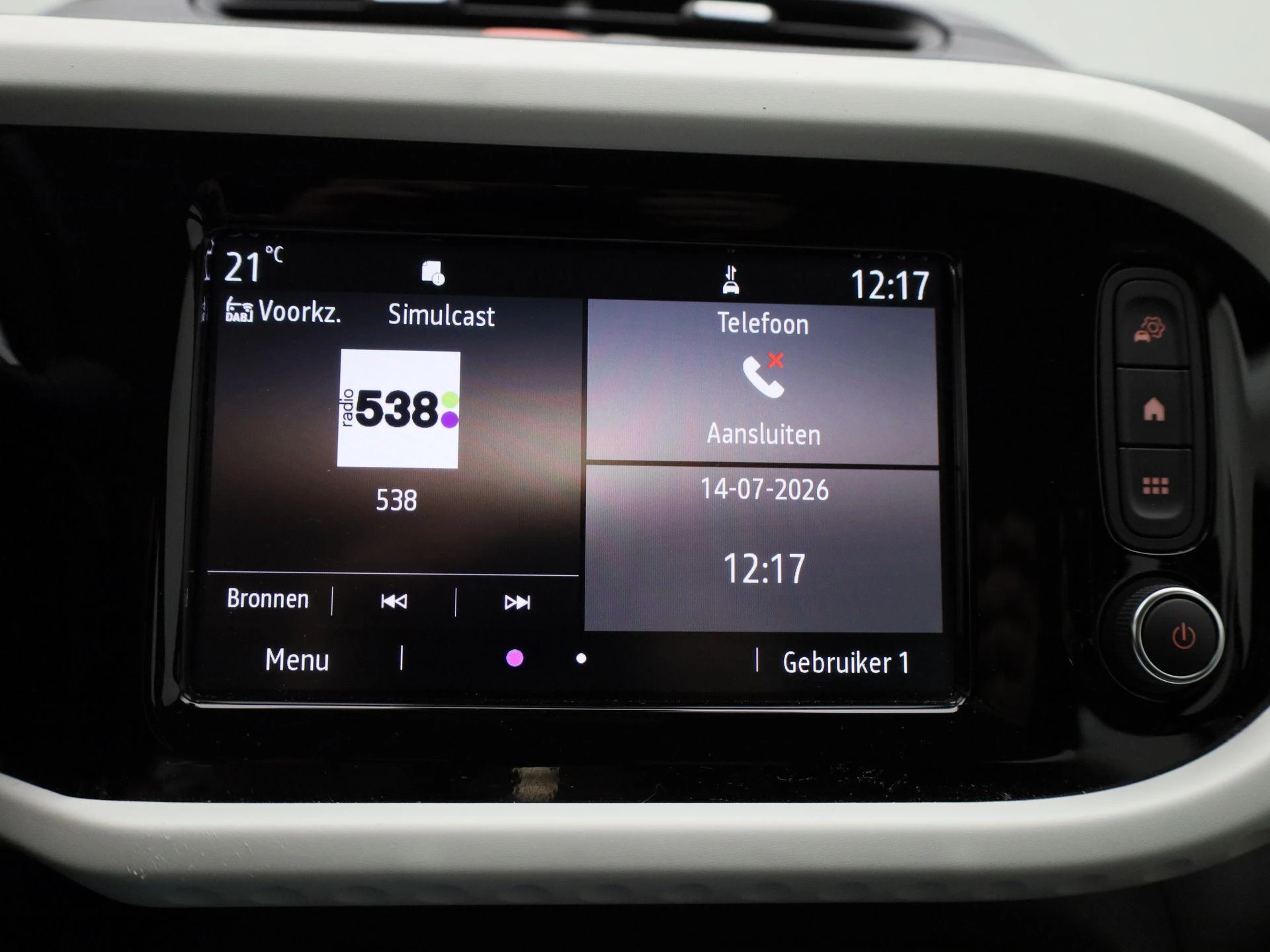 Renault-Twingo-image-14