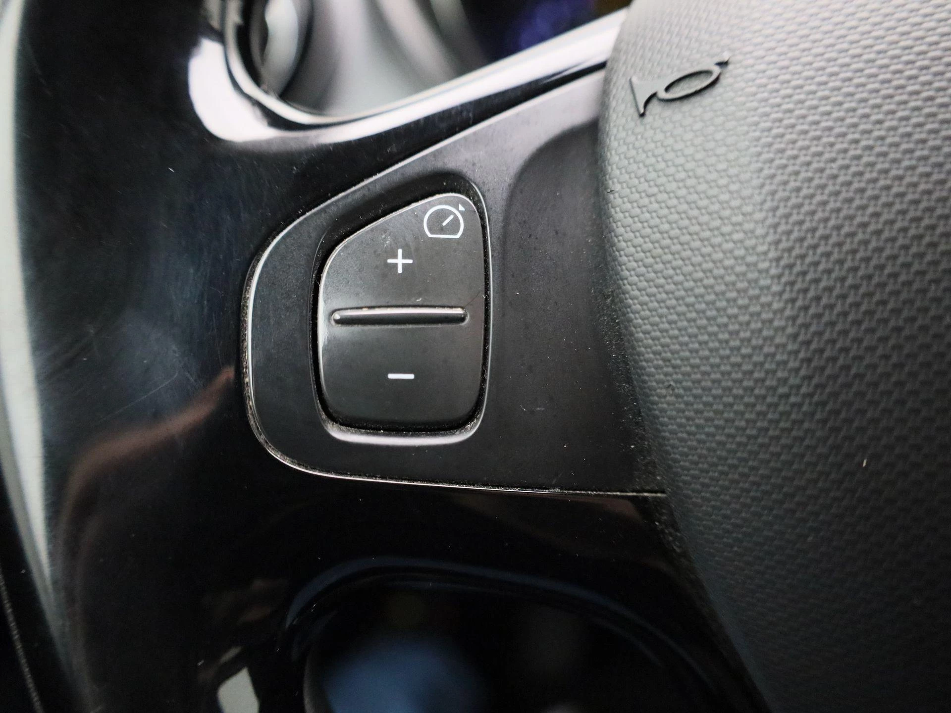 Renault-Captur-image-18