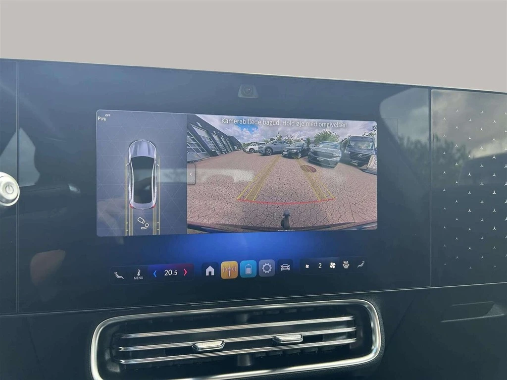 Mercedes-Benz-CLA-image-14