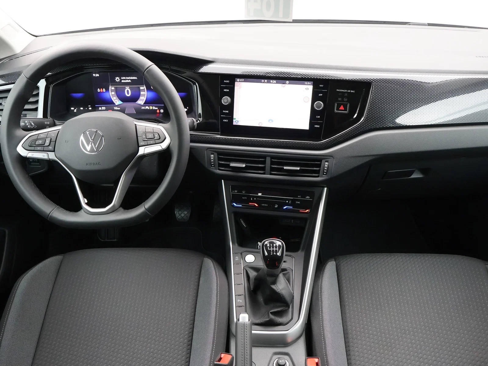 Volkswagen-Taigo-image-13