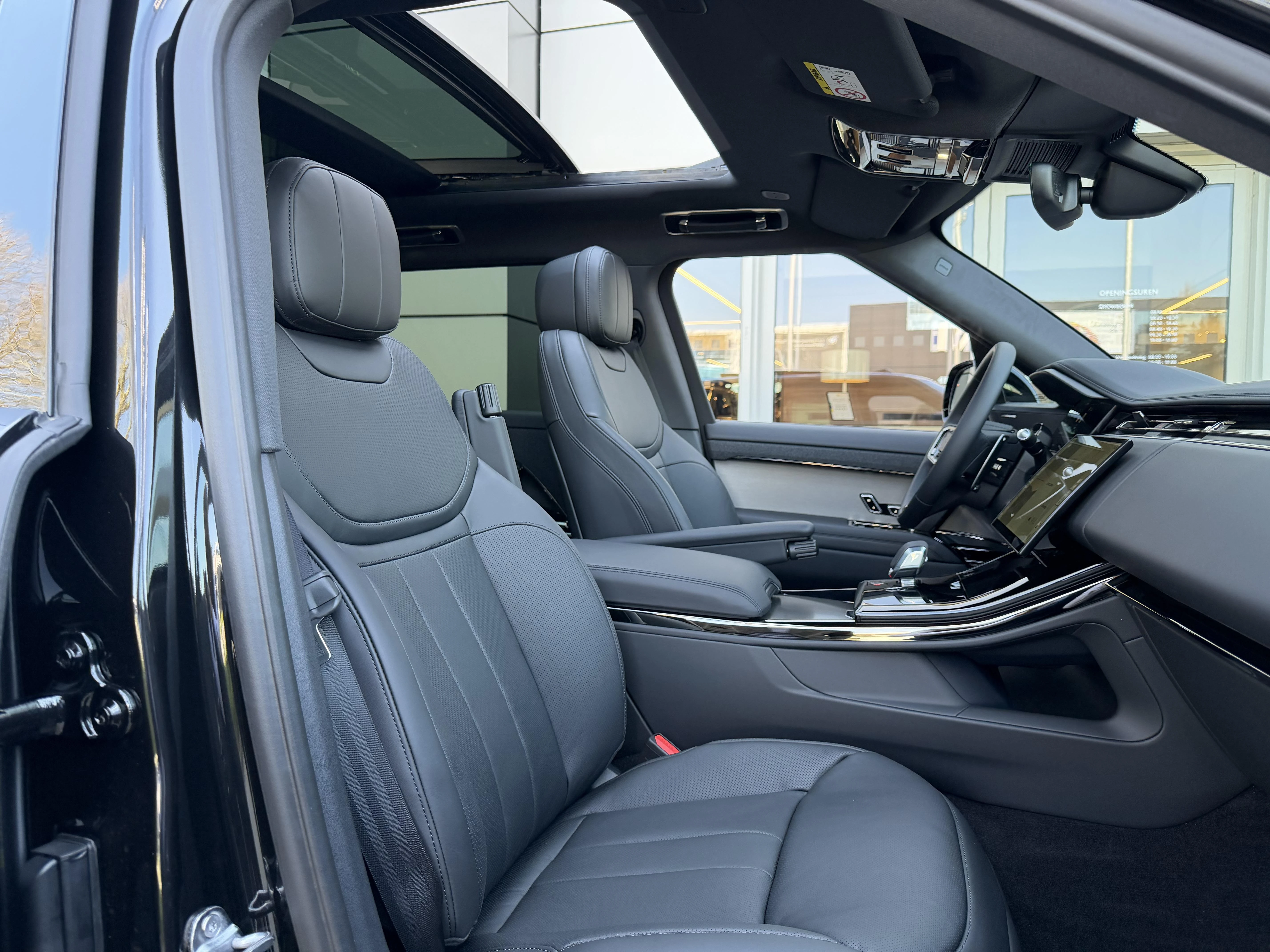 Land Rover Range Rover Sport P460e Dynamic SE BLACK EDITION AWD Auto. 26MY