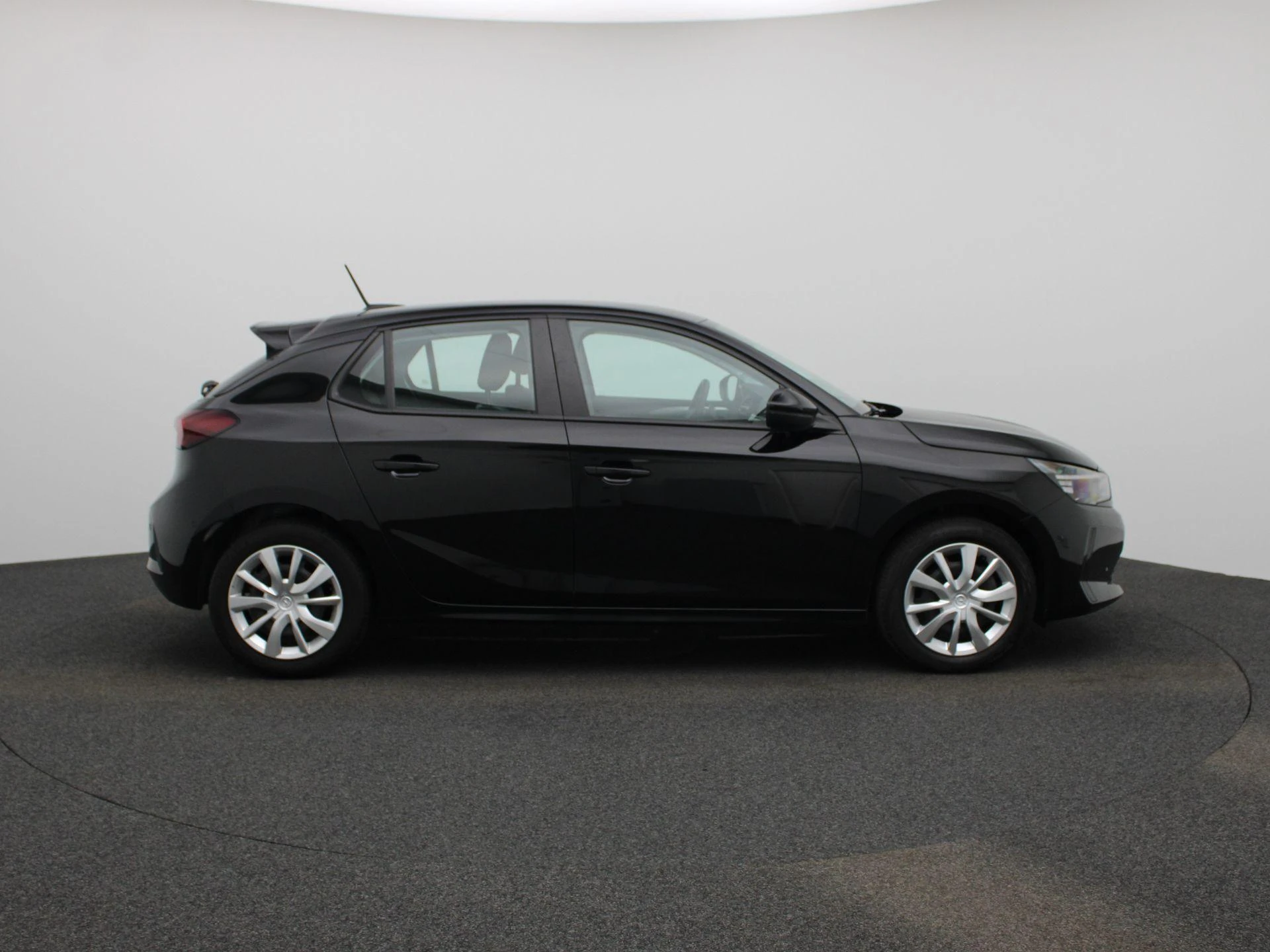 Opel-Corsa-image-5