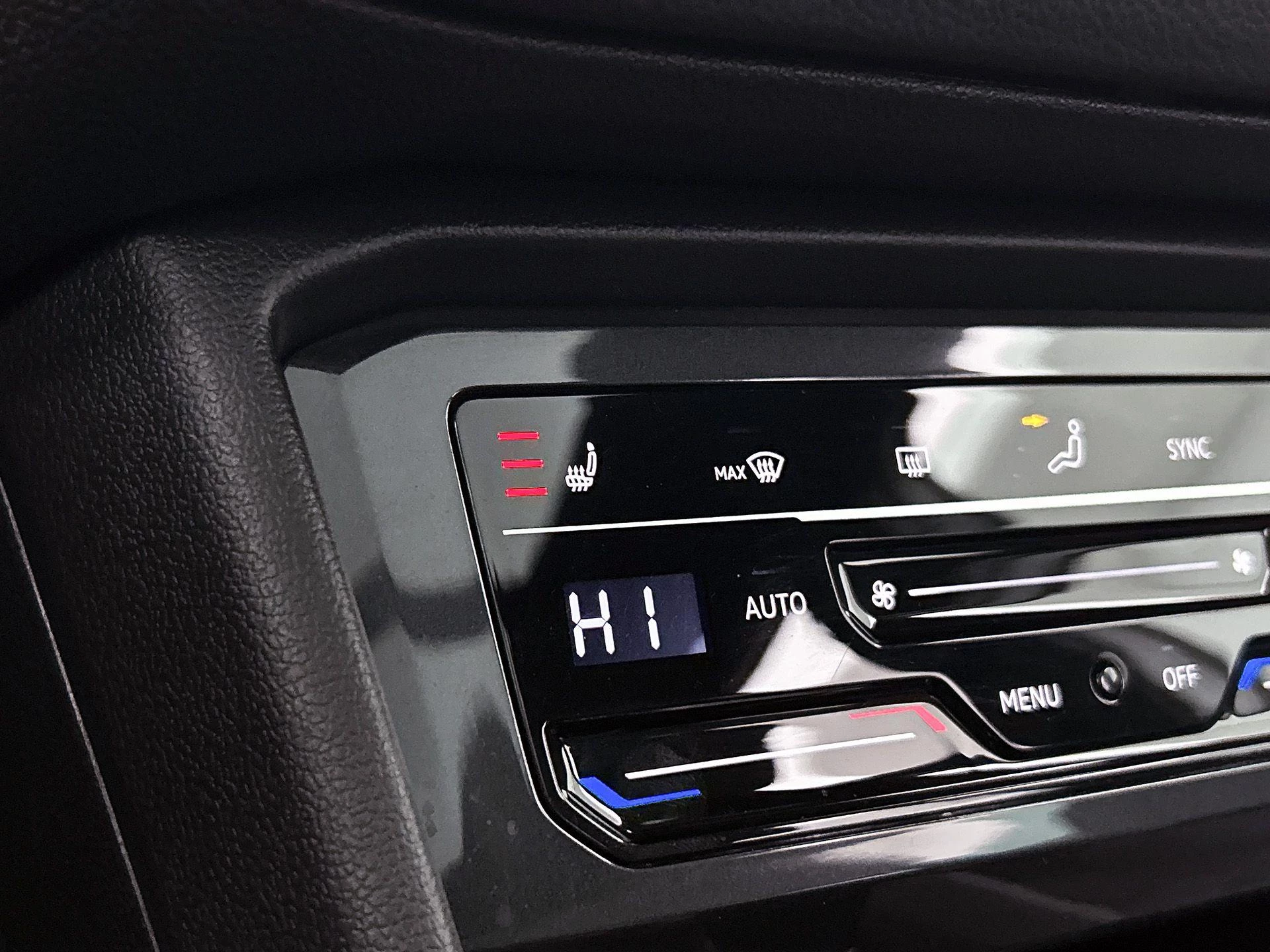 Volkswagen-Tiguan-image-7