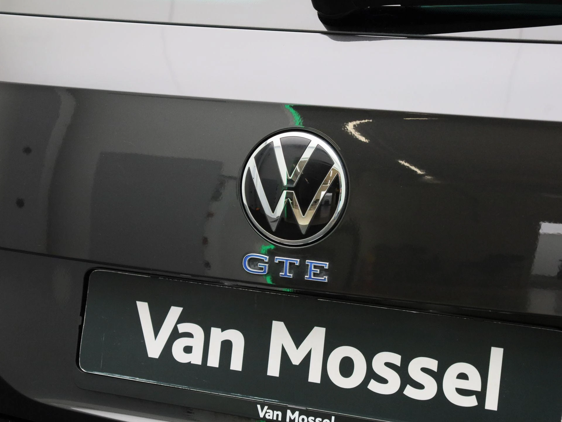 Volkswagen-Passat-image-39