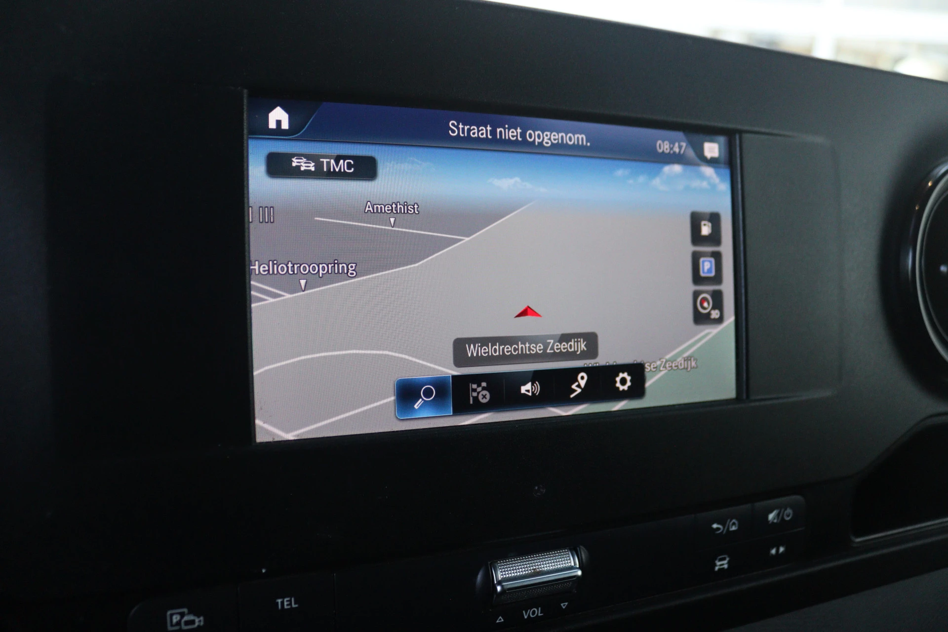 Mercedes-Benz-Sprinter-image-6