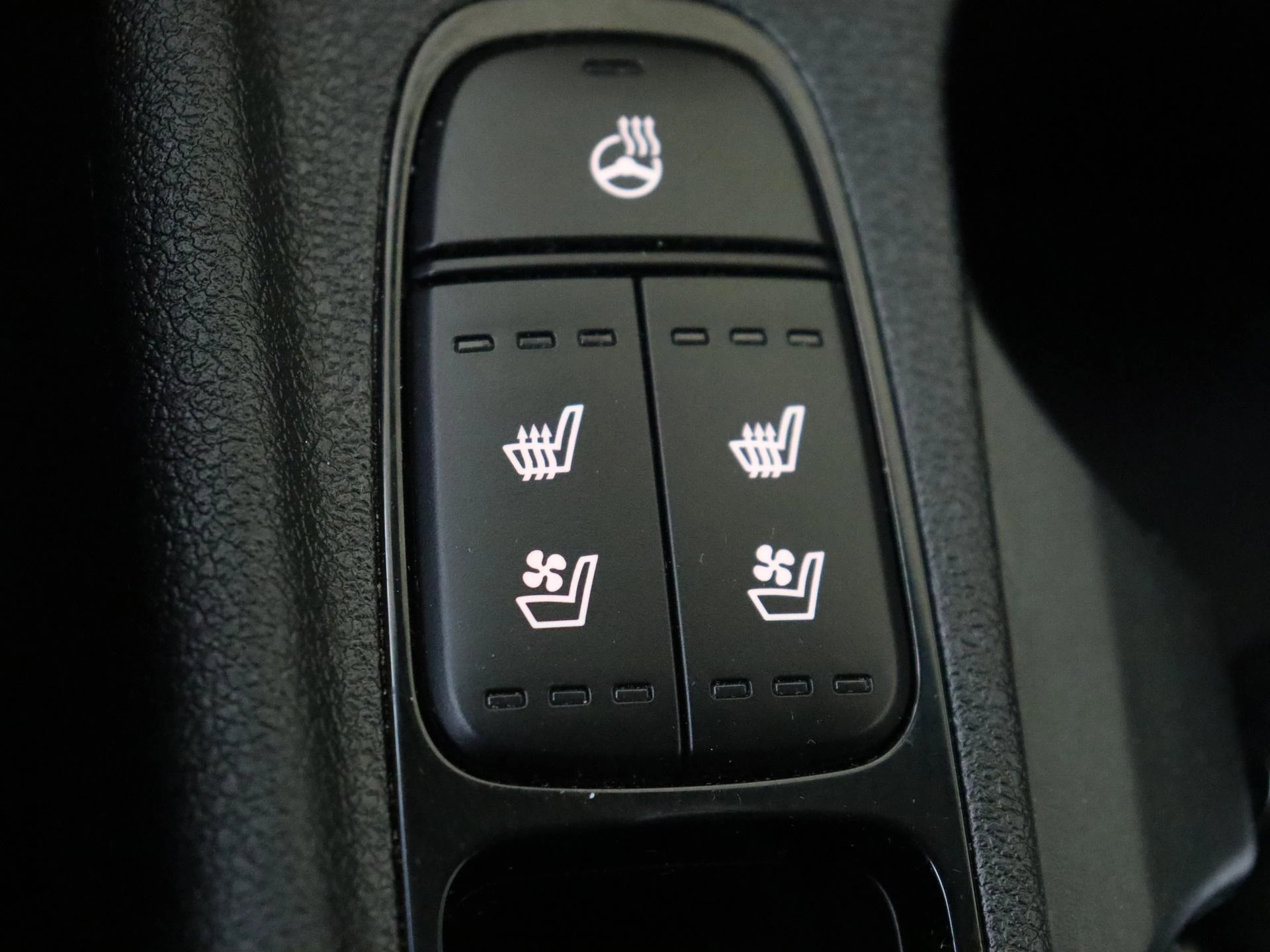 Kia-Niro-image-23