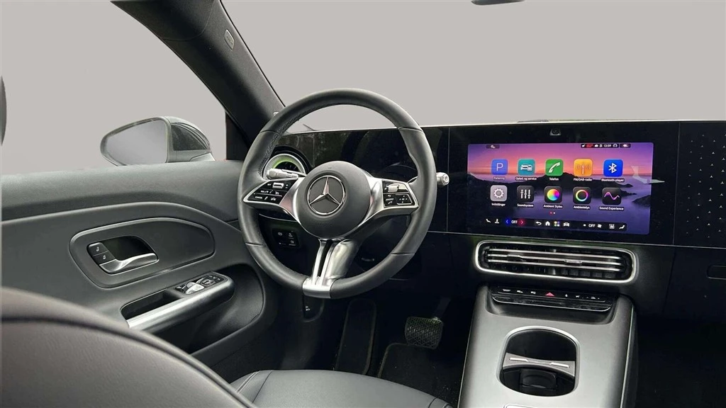 Mercedes-Benz-CLA-image-12