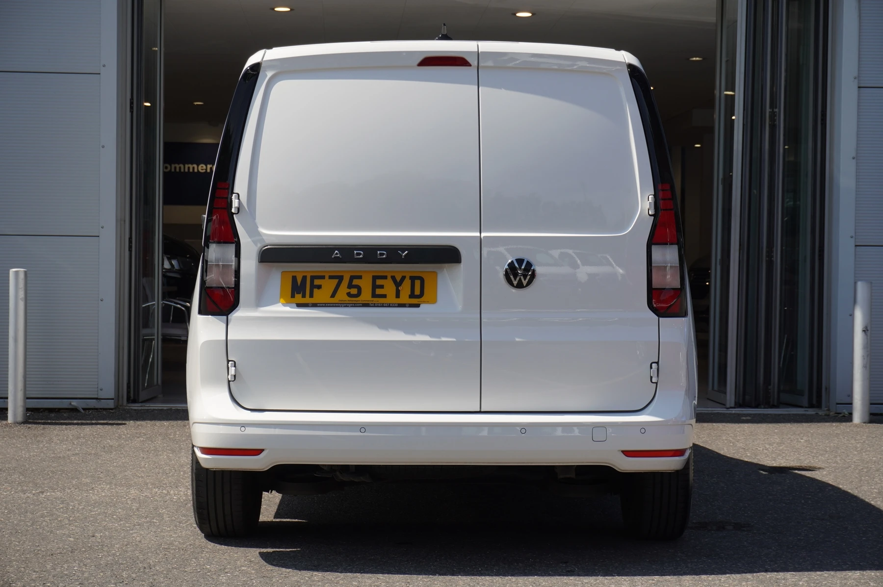 Volkswagen-Caddy-image-23