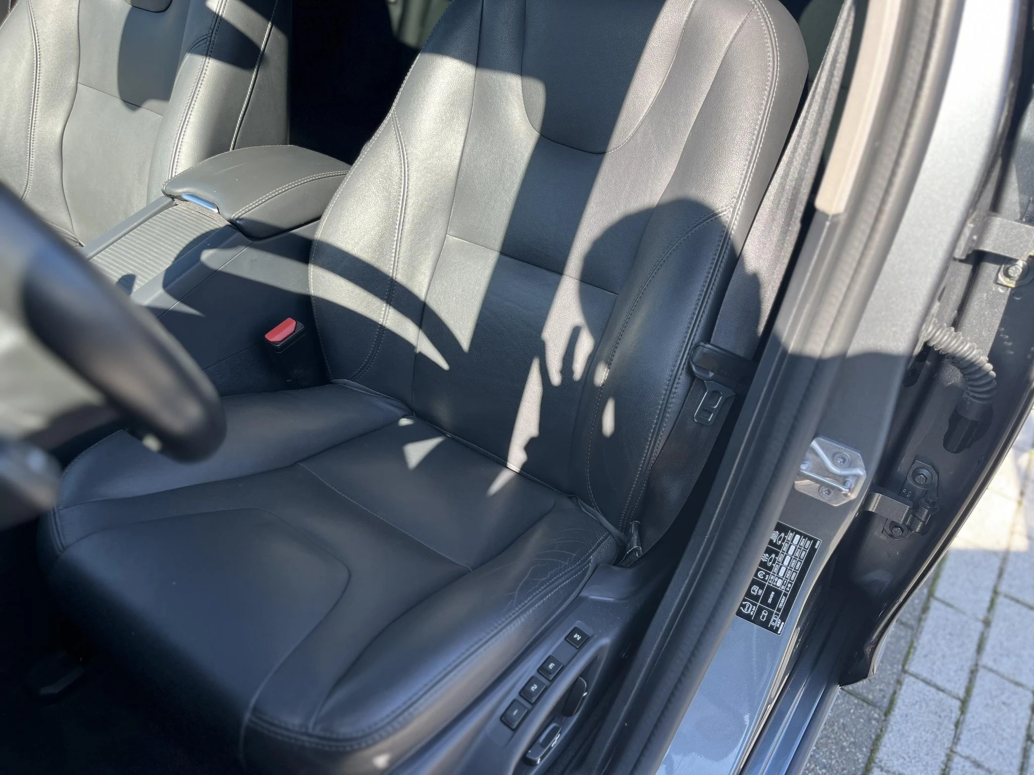 Volvo-V60-image-10