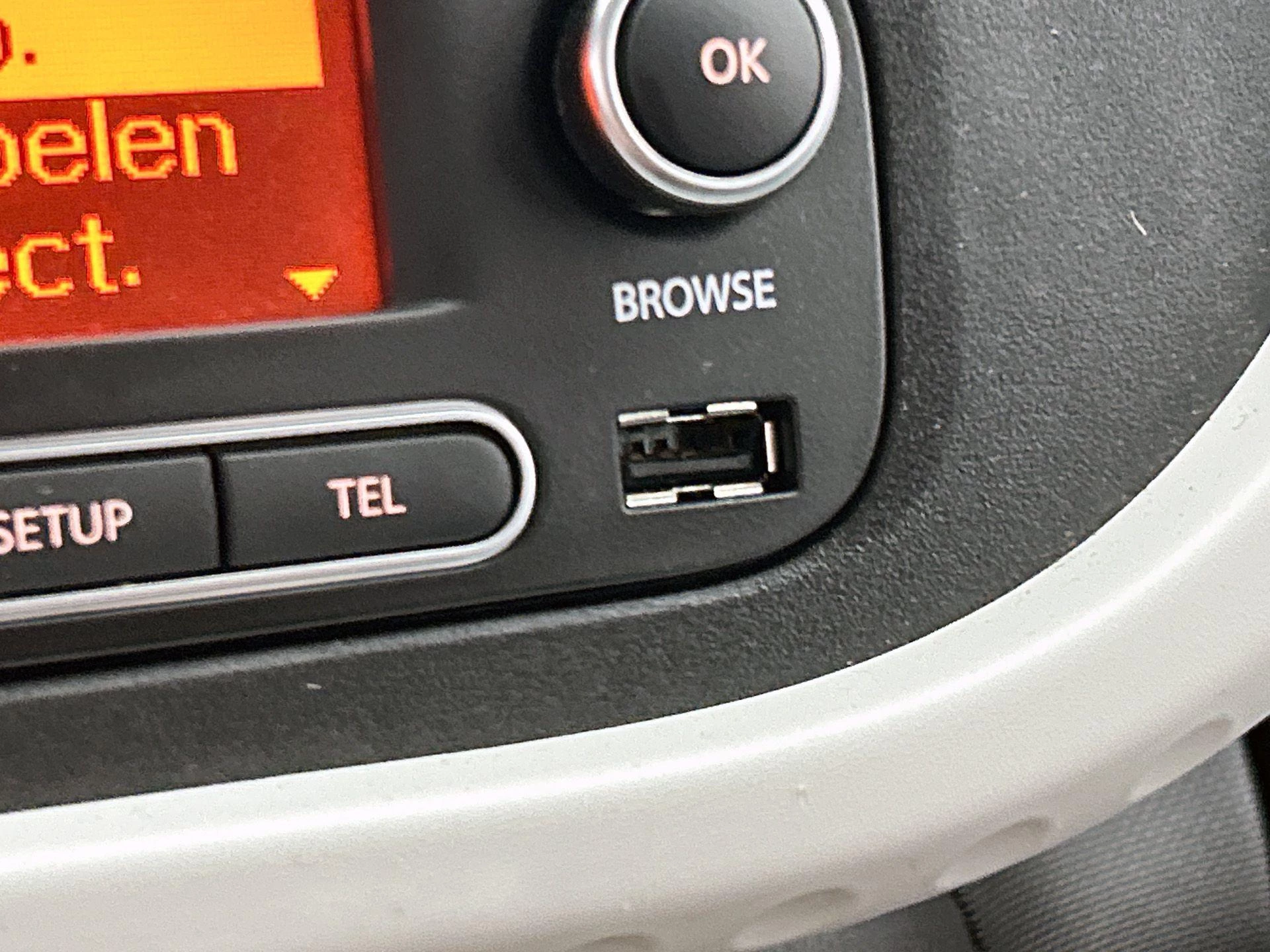 Renault-Twingo-image-8