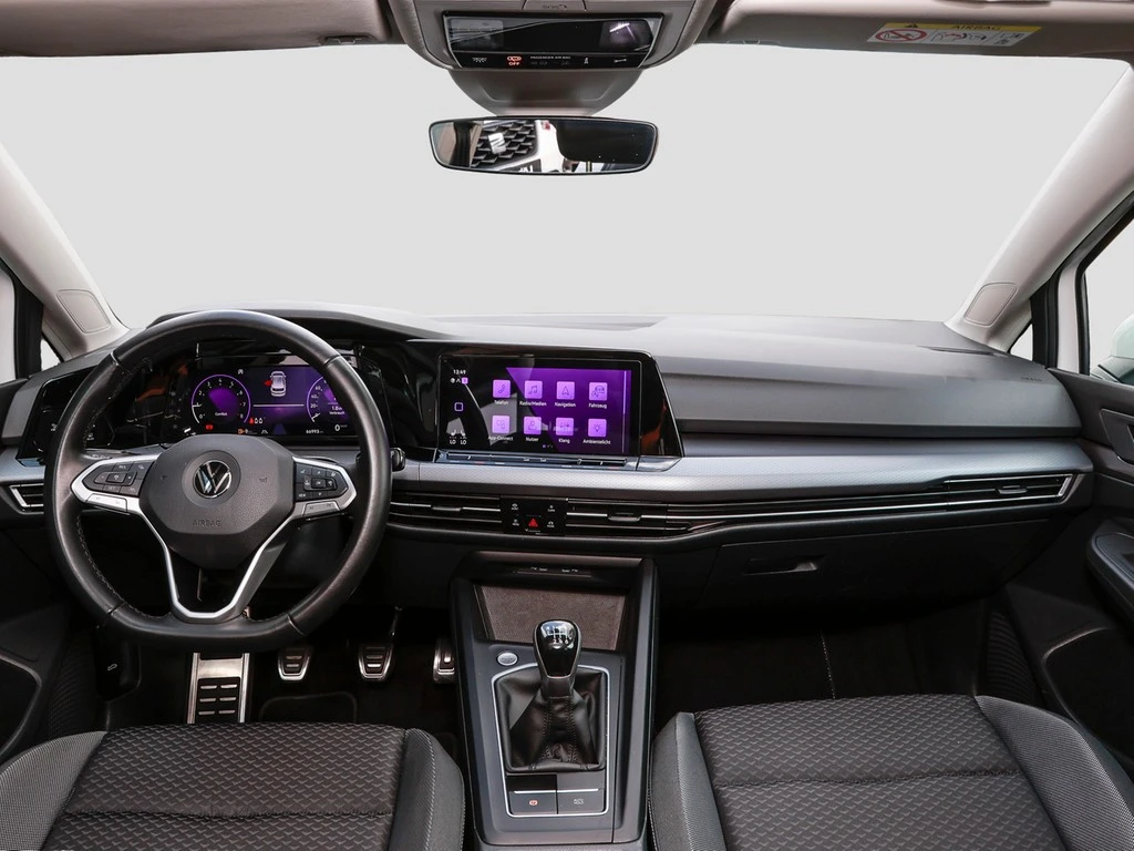Volkswagen-Golf-image-10