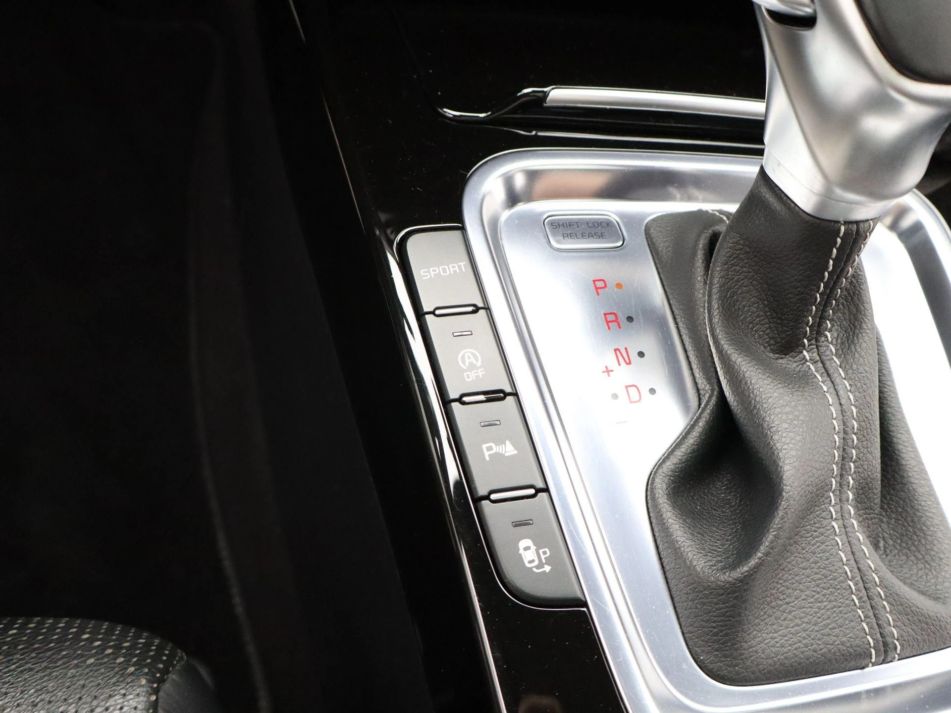 Kia-ProCeed-image-23