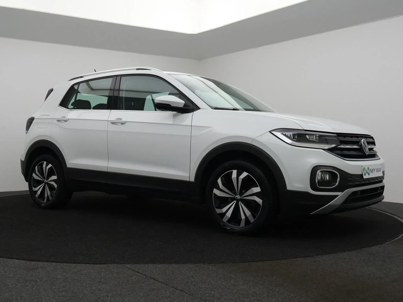 Volkswagen-T-Cross-image-5