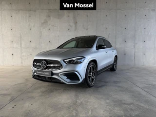 Mercedes-Benz GLA 180 Star Edition + TREKHAAK + HEAD UP + PANO DAK + CARPLAY +