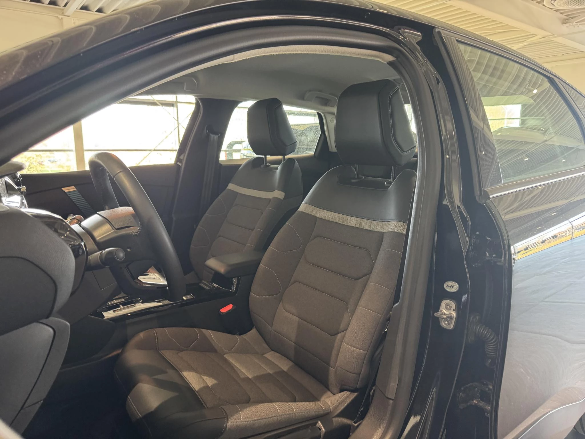 Citroën-ë-C4 X-image-9