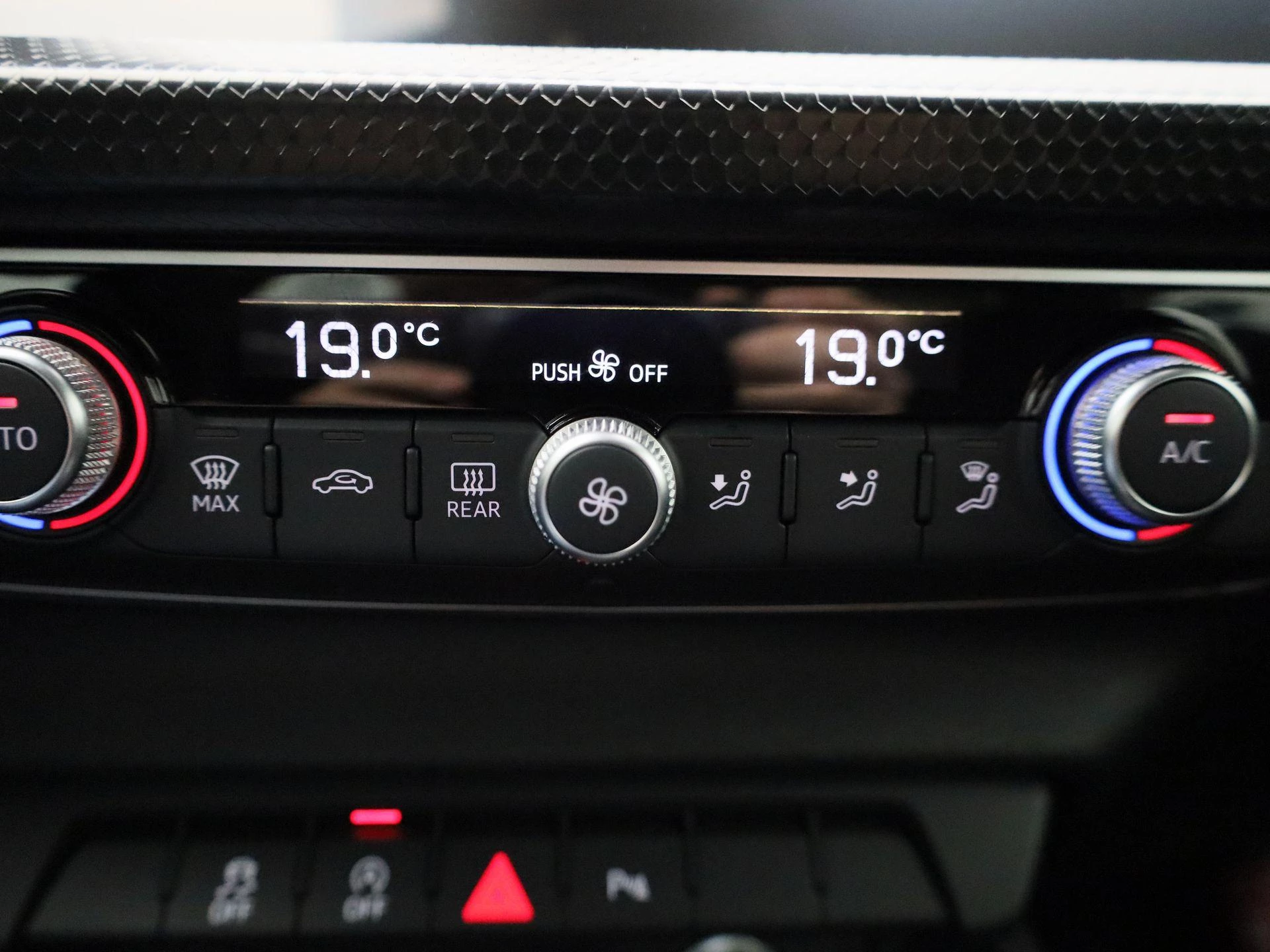 Audi-A1 Sportback-image-18
