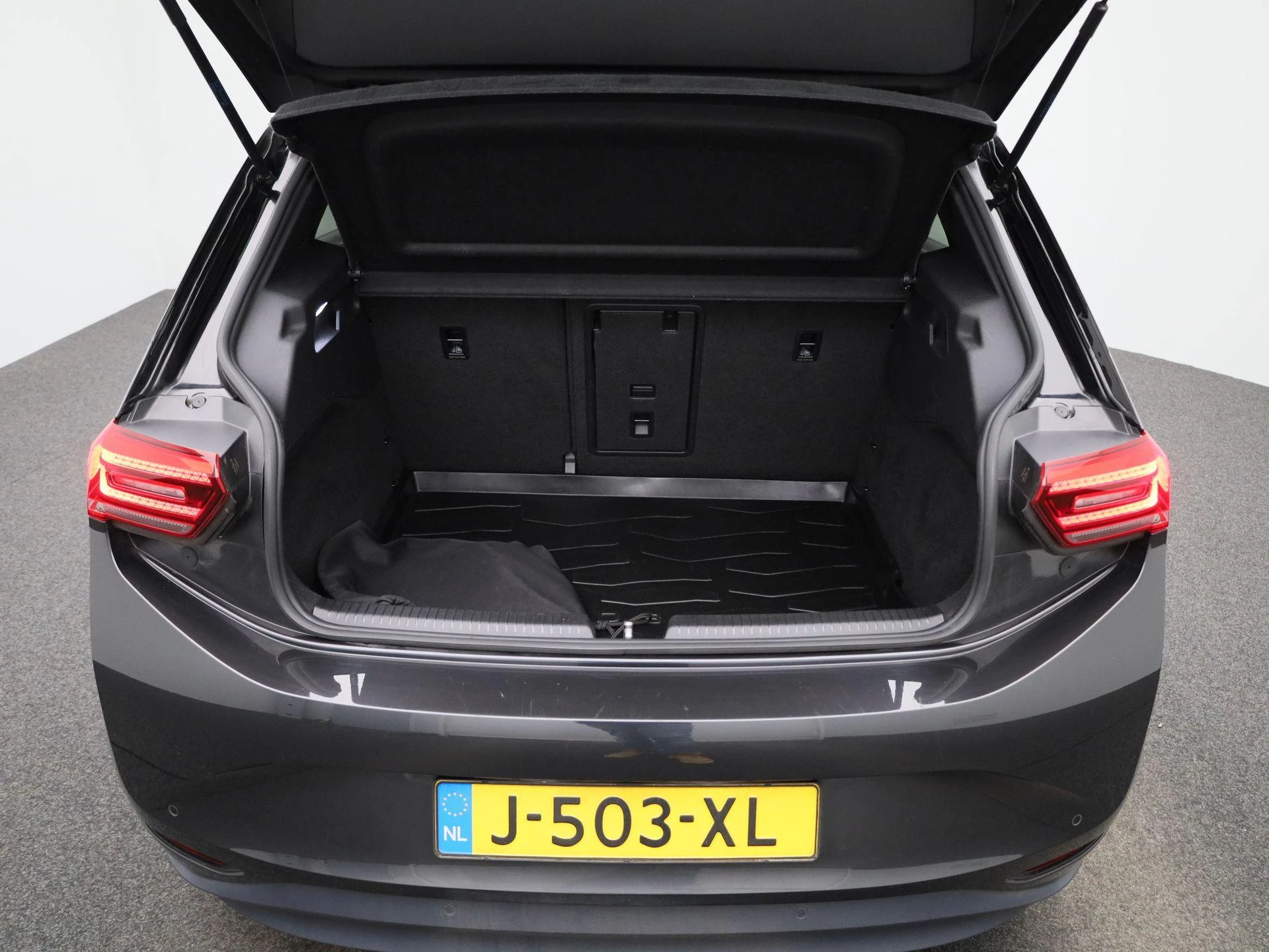 Volkswagen-ID.3-image-10